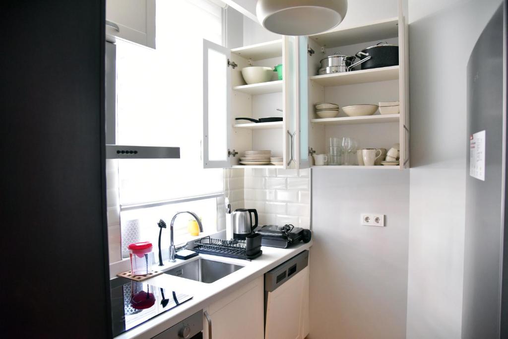 Kuchyň nebo kuchyňský kout v ubytování İstanbul Guesthouse