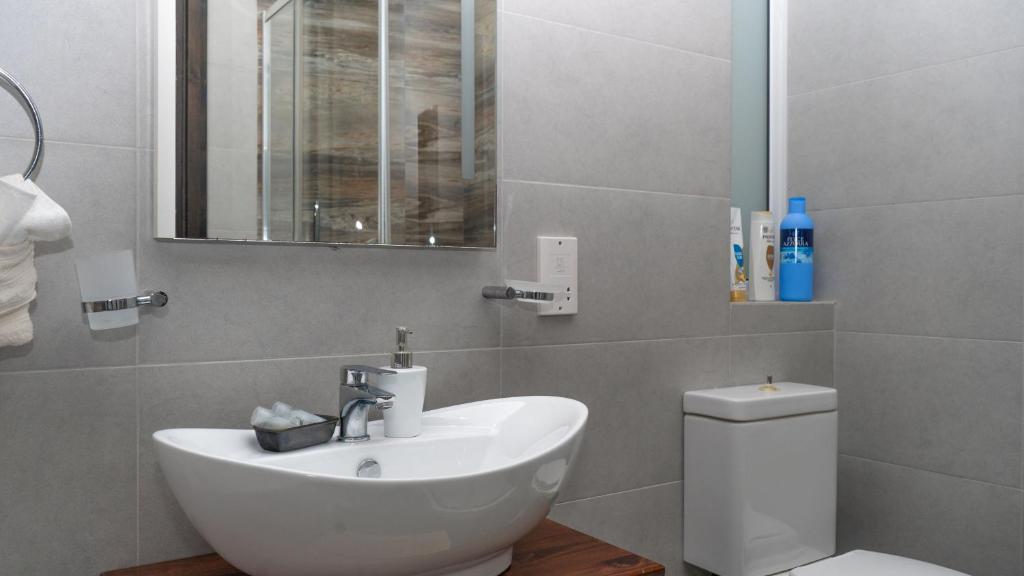 Koupelna v ubytování Apartament in Ta' Xbiex 3BR- 3 min Yatch Marina