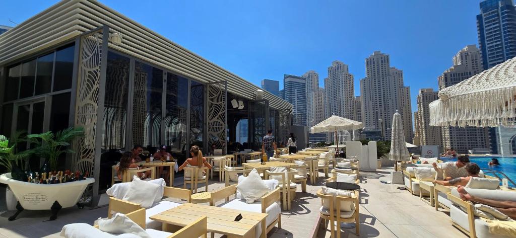 Restaurace v ubytování The Star @ JW Marriott Marina