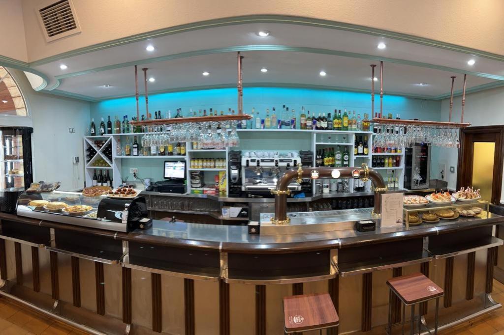 Ảnh trong thư viện ảnh của HOSTAL-RESTAURANTE POSADA DEL DUQUE ở Villalbilla de Burgos