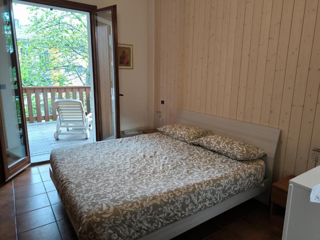 Zdjęcie z galerii obiektu Bilocale Gran Chalet Montecreto w mieście Montecreto