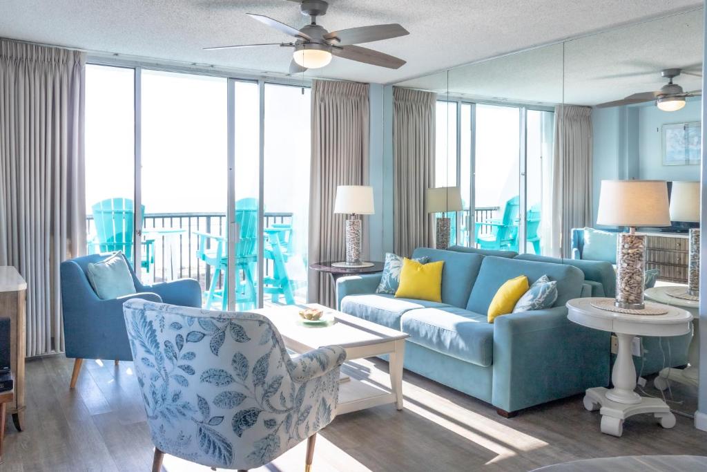 Islander East Condominiums photo