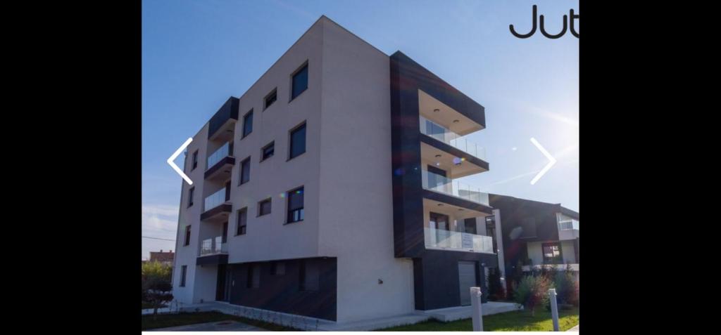 Zgrada u kojoj se nalazi apartman