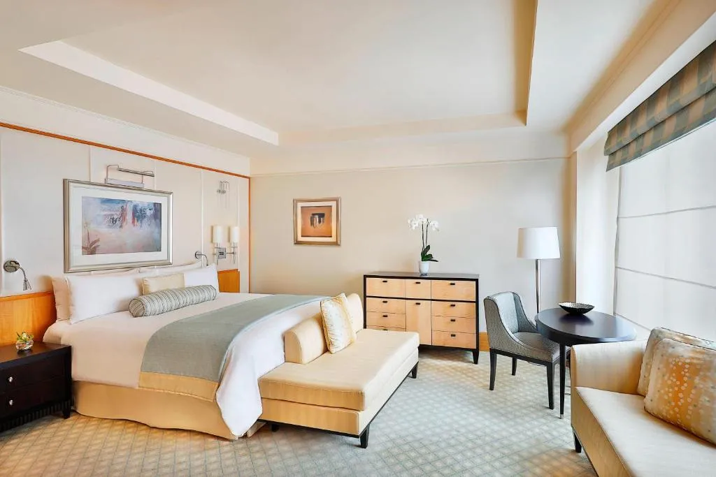 Premier Room King or Two Double beds, Non Smoking