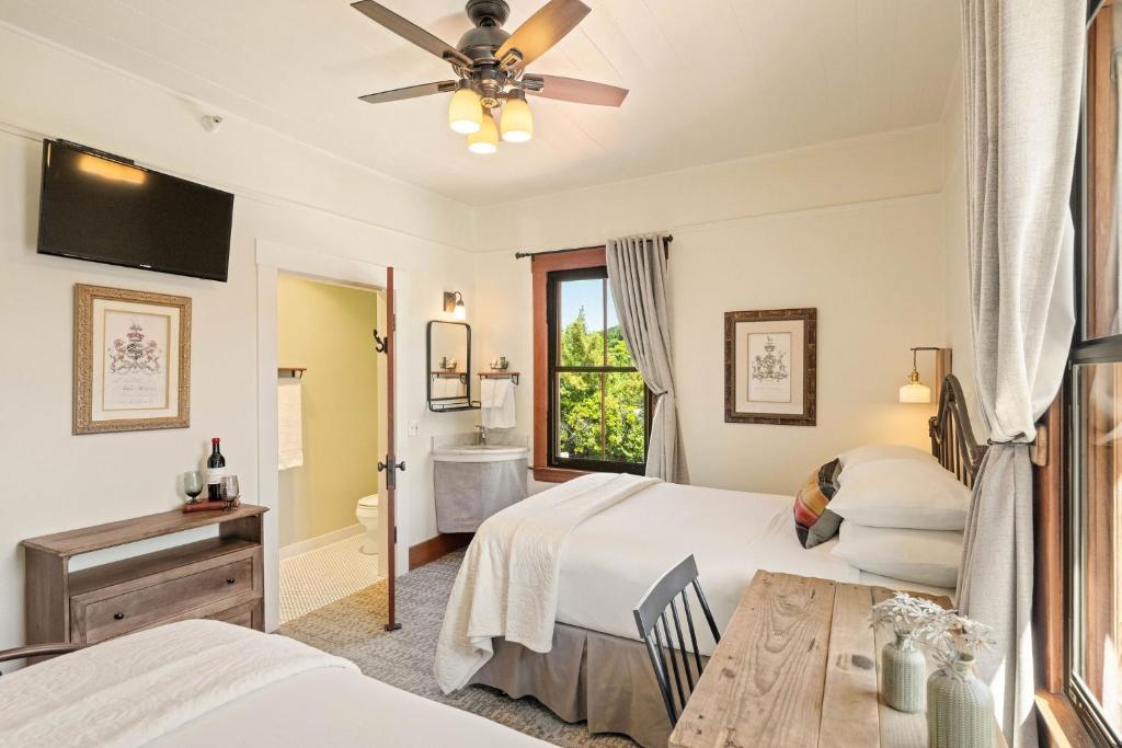 Sonoma Hotel - Salle Double Standard, Salle De Bains (salle 27 - Full / Twin)