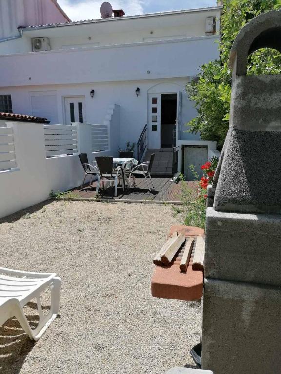Budynek, w którym mieści się apartament