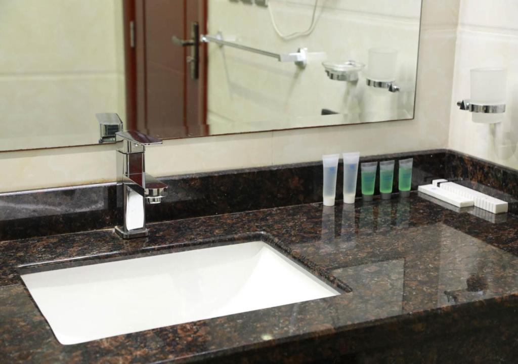 WOW JEDDAH HOTEL
