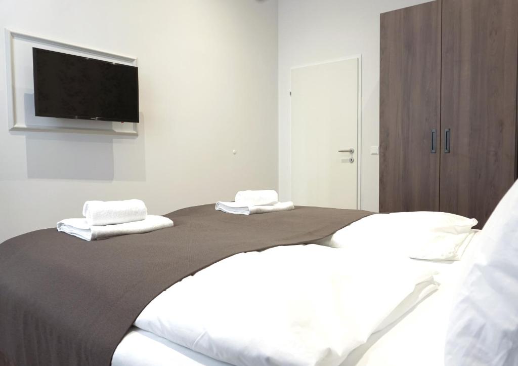 Viva La Vienna Apartments - 18