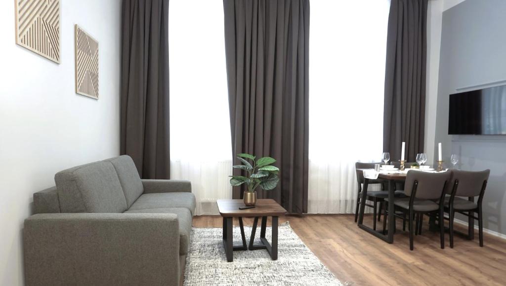 Viva La Vienna Apartments - 12