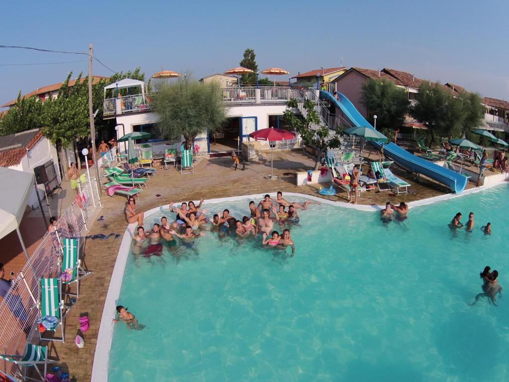 Piscina di Sunset Village o nelle vicinanze