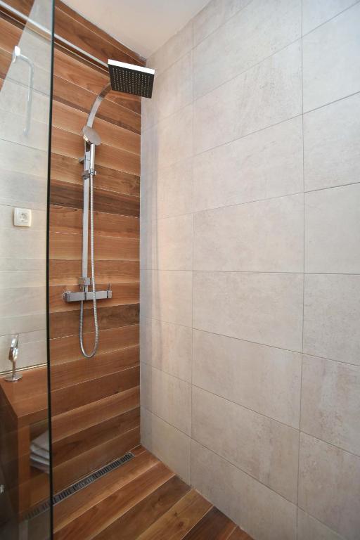 New Chill and Go Apartments - 13