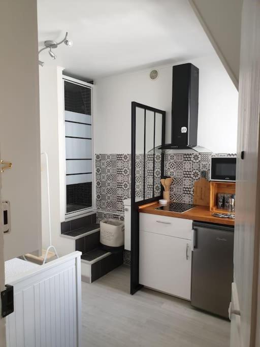 Photo de la galerie de l'établissement Studio Cosy - Place des Ternes, à Paris