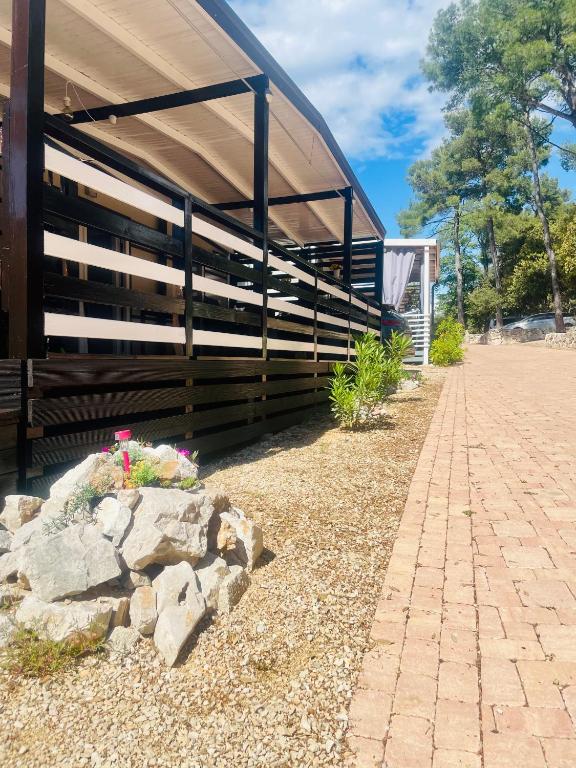 Fotografie z fotogalerie ubytování Mobile home SIMS v destinaci Biograd na Moru