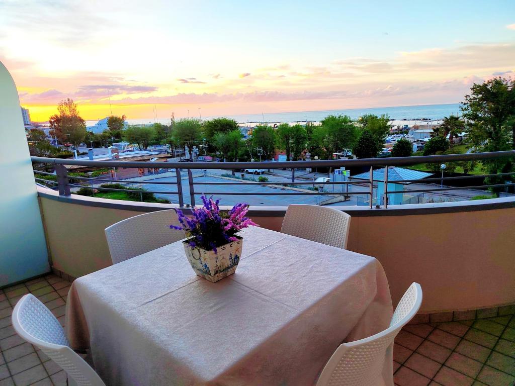 Балкон или терраса в VistaMare Bluemar - Living the Sea - 120mq