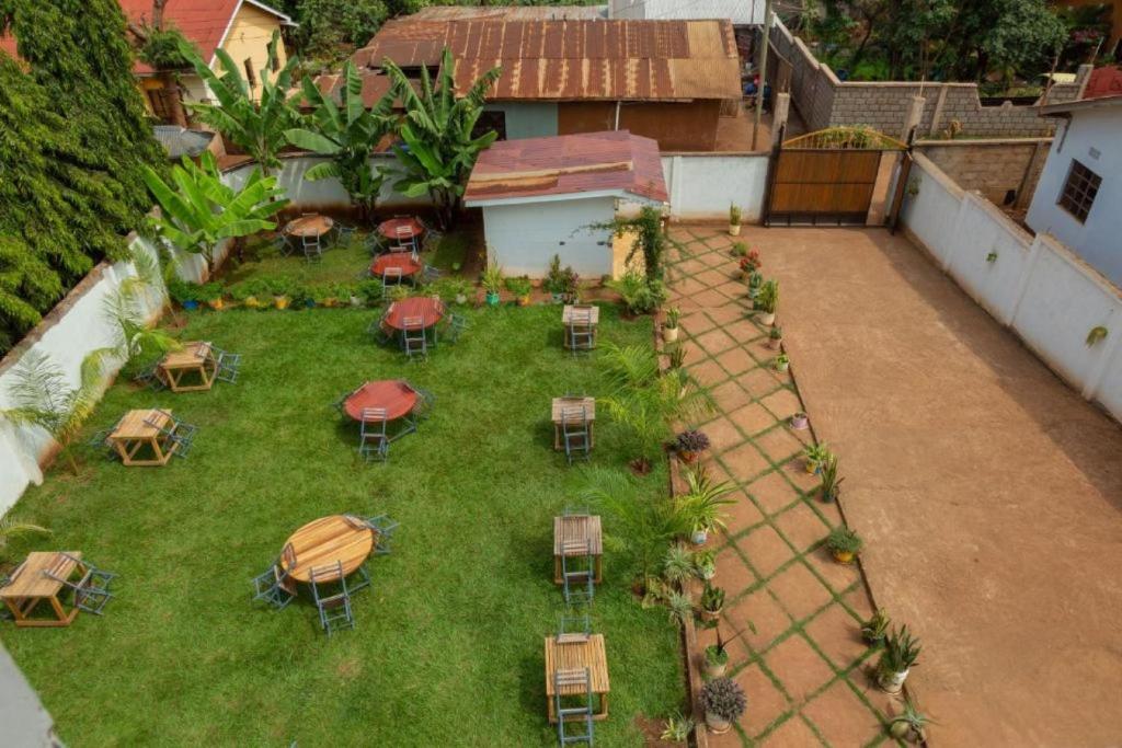 Kileleni Lodge
