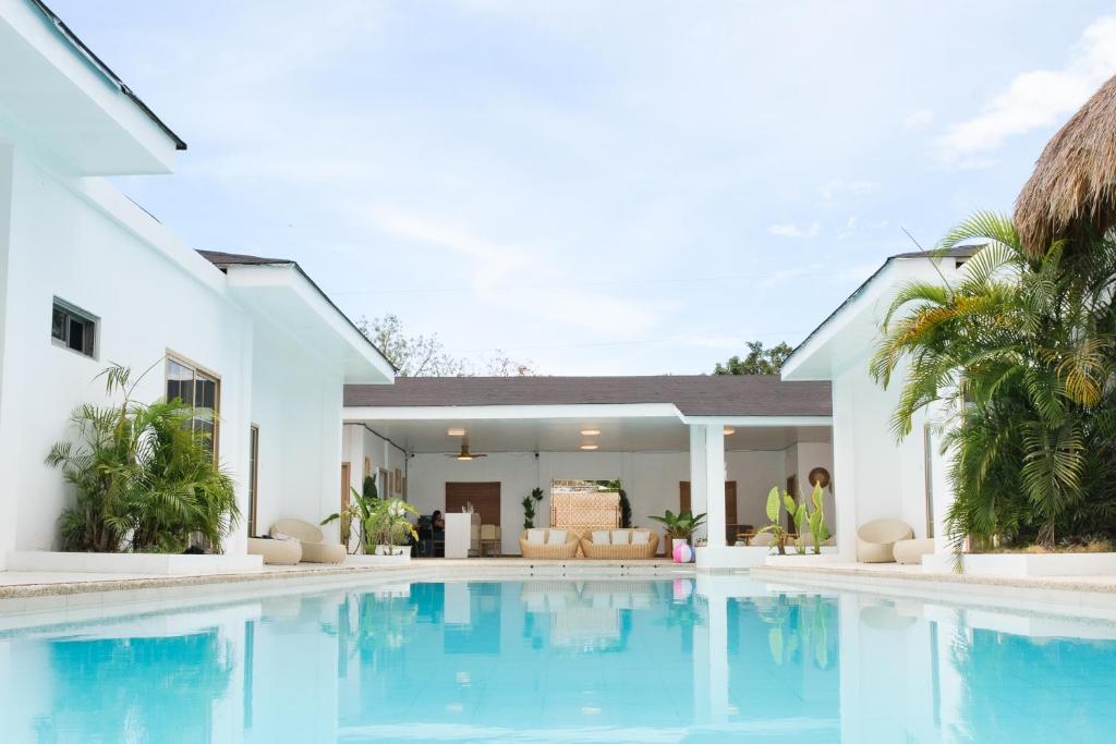 A piscina em ou perto de Seapearl of Alona