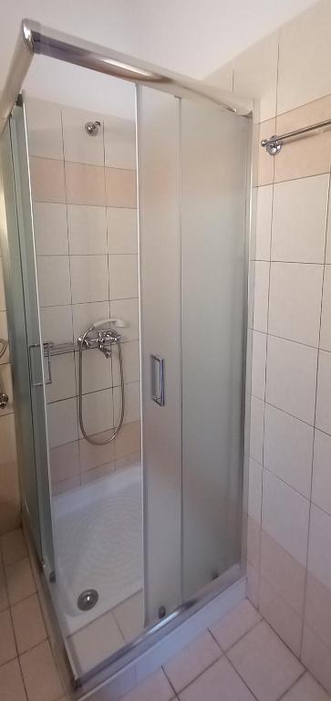 Koupelna v ubytování Maridatis Apartments