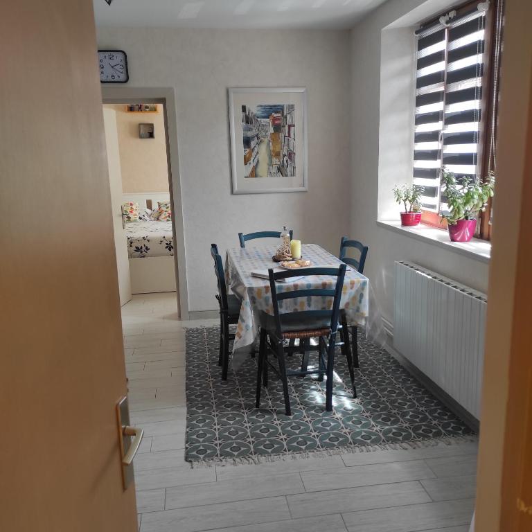 Gîte chez CNYL - 1ベッドルームのアパート