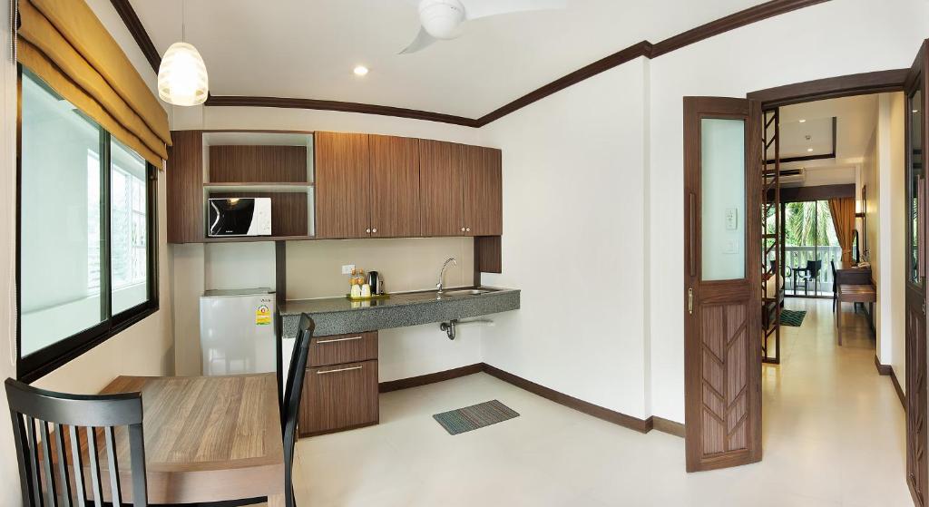 Ratana Hill Patong - Resim 18