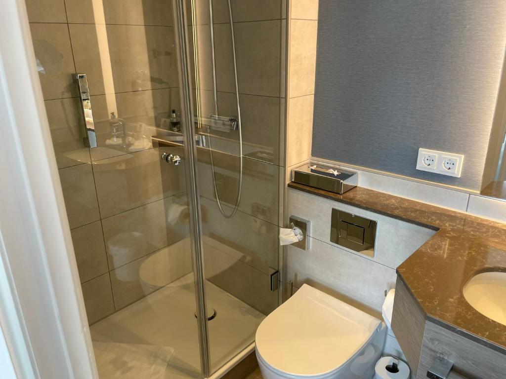 Kurhaus Hotel - Comfort Double Room With Sea View