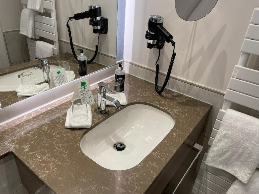 Kurhaus Hotel - Double Room With Sea View