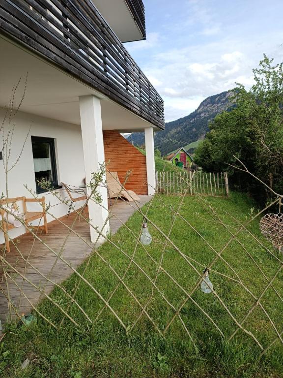 Nespecifikovaný výhled na hory nebo výhled na hory při pohledu z apartmánu