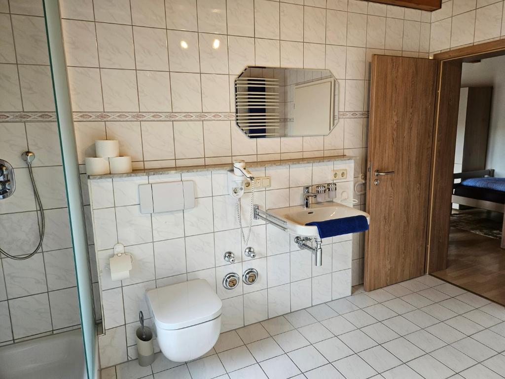 Koupelna v ubytování Gästehaus Rana