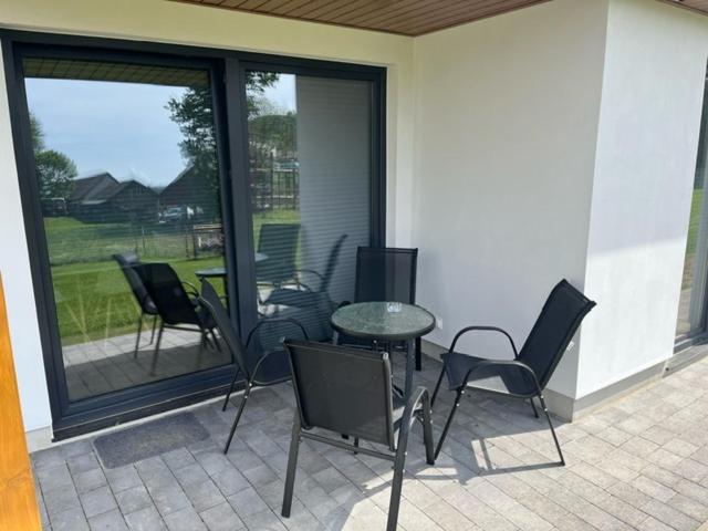 Patio alebo iná vonkajšia časť ubytovania Jula - apartamenty w Kudowie-Zdrój