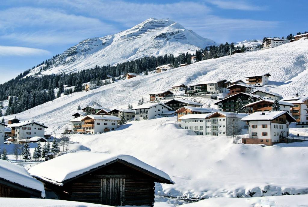 Chalet Schneekristall að vetri til