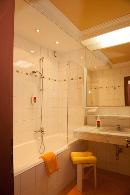 Evident Hotel Prägant 4-Superior - 19