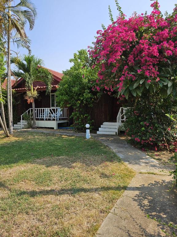 Thai Garden​ Resort​ Kanchanaburi​ - 13