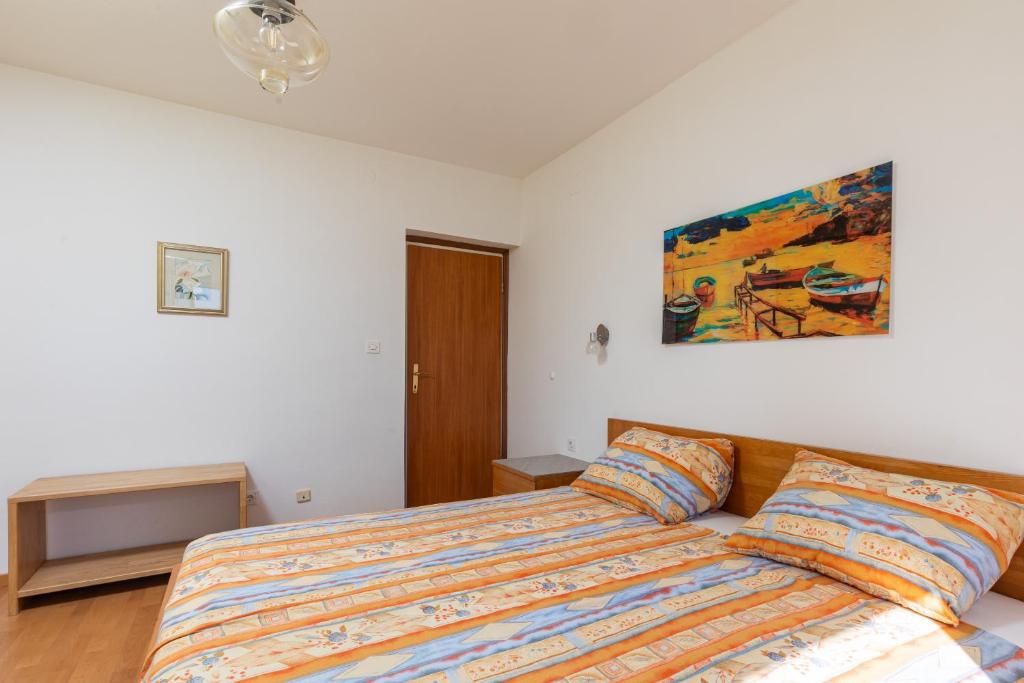 Posteľ alebo postele v izbe v ubytovaní Spacious 80m2 place, great views:-) 2 bedrooms !