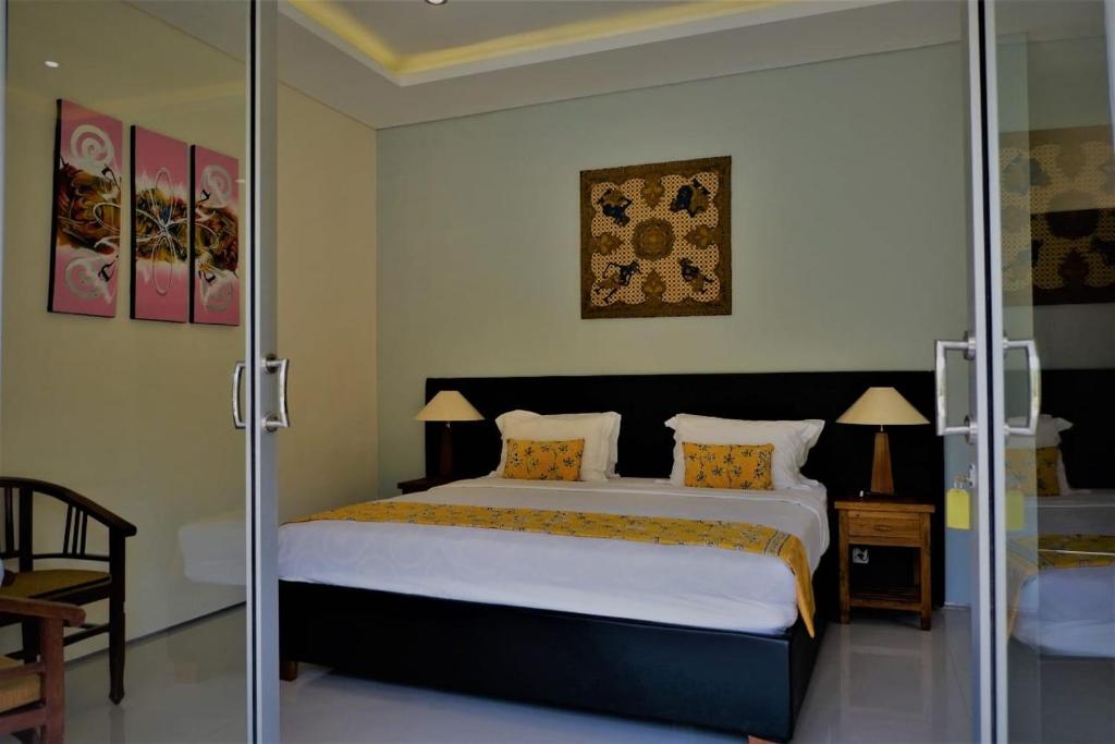 Villa Kendi - Double Room With Pool View
