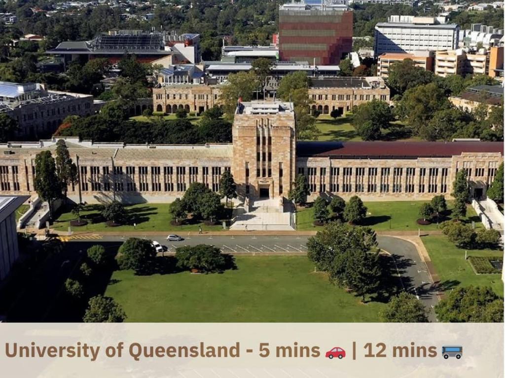 an university of queensland mins mins mins building at CASSA TOOWONG - Convenient 1B Apt at Central Location with Parking Managed by The Cassa in Brisbane