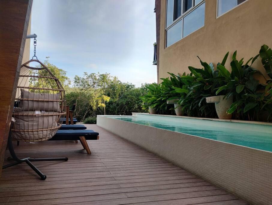 Πισίνα στο ή κοντά στο Smart Loft en Zona Marina Vallarta