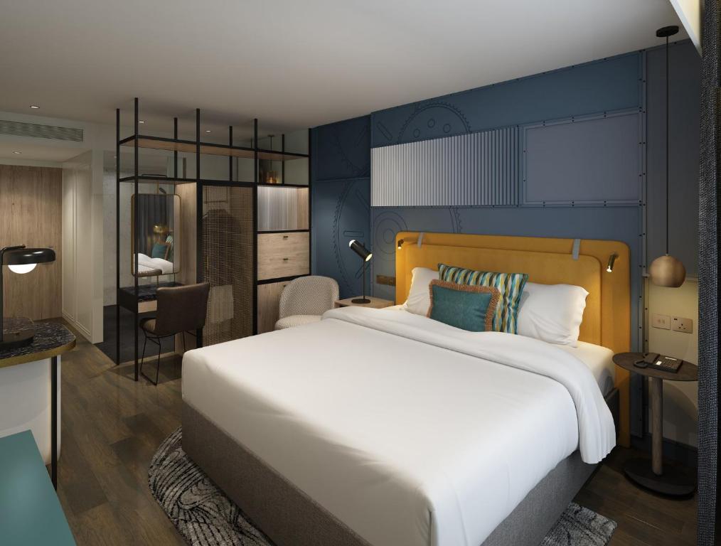 The Halyard Liverpool, Vignette Collection by IHGにあるベッド