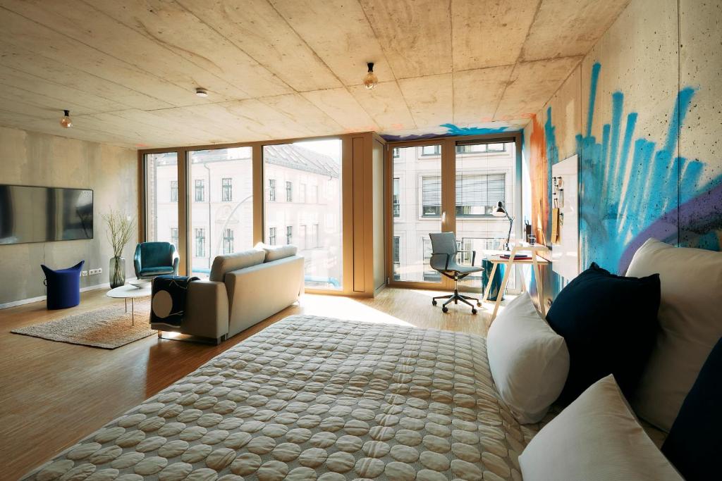 NG19. YOUR INSPIRING HOMEBASE. - 1