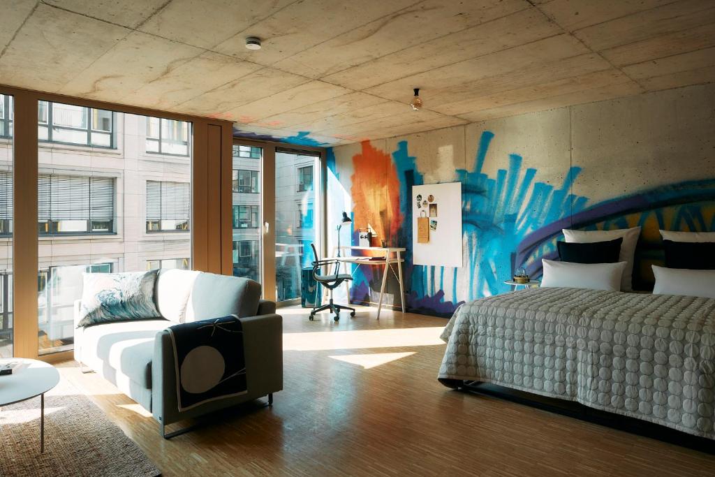 NG19. YOUR INSPIRING HOMEBASE. - 2