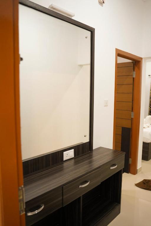 Karickanattu Nature Resort - Deluxe Double Room With Balcony