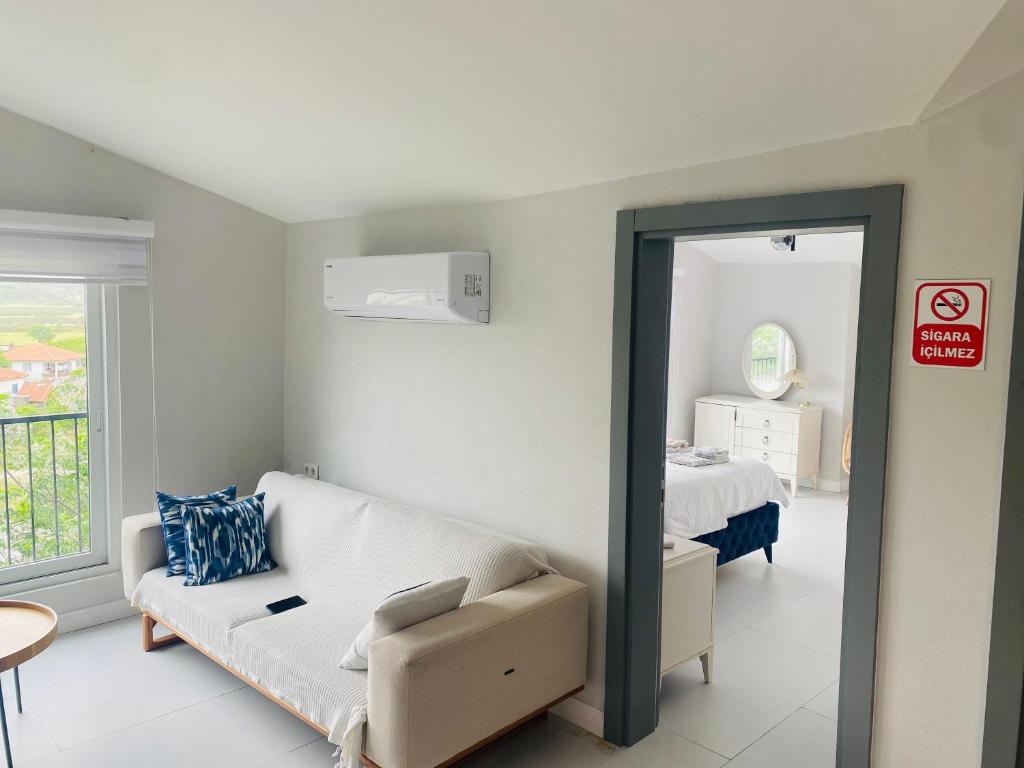 Posezení v ubytování AirPort Blue Eye Apartment Dalaman 5 km form AirPort