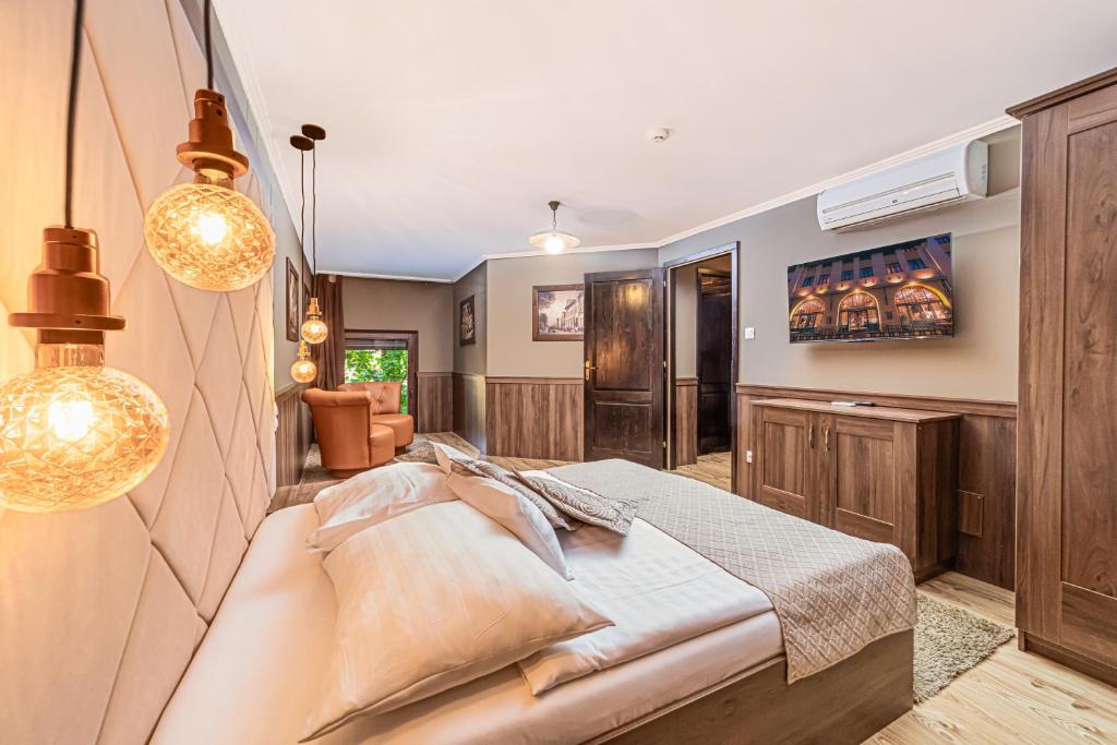 Komló Hotel Gyula - Family Suite