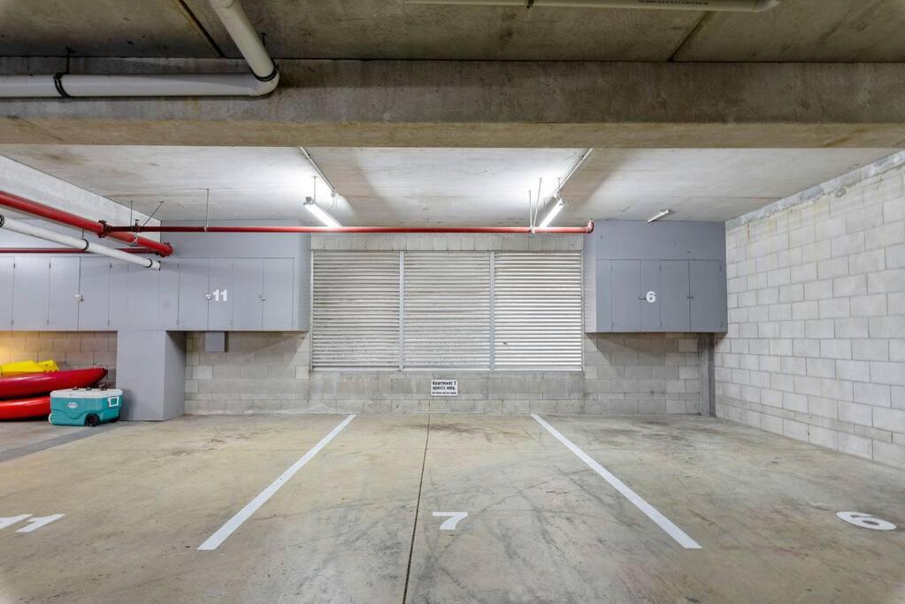 Waimahana - Luxury By The Lake - Resim 25