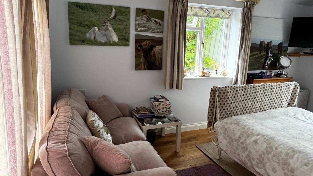 Posezení v ubytování Exmoor BnB in Withypool on Two Moors Way