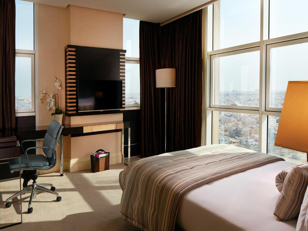 Millennium Hotel & Convention Centre Kuwait - Standard Queen Room