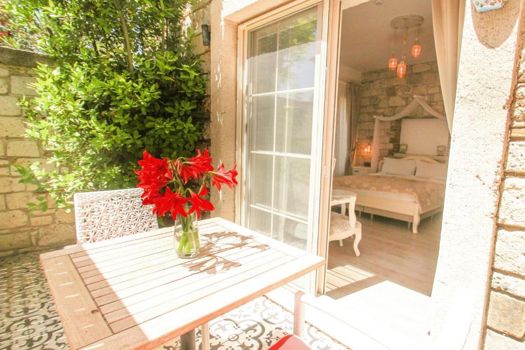 Posezení v ubytování CASA RUBİNO BUTİK OTEL