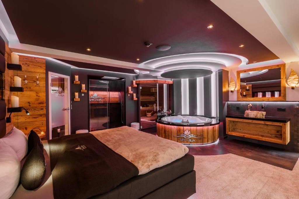 Hotel SPA VILLA Beauty & Wellness Resort - Luxe Spasuite “Royal”