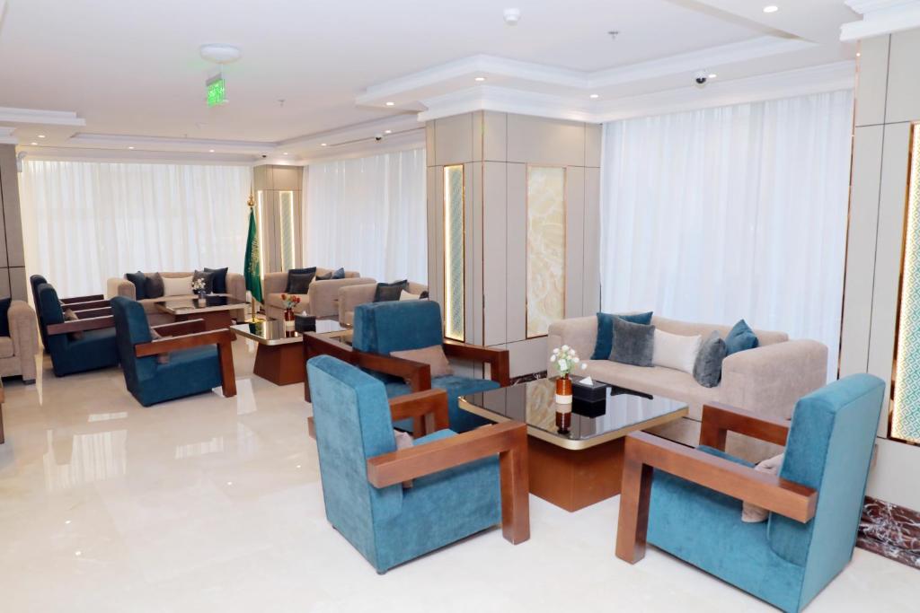 Posezení v ubytování Aluya Hotel