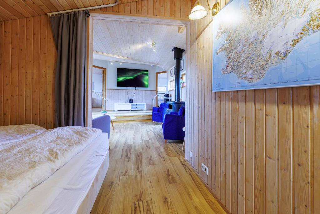 Postel nebo postele na pokoji v ubytování Cabin Úthlíð - Birta Rentals