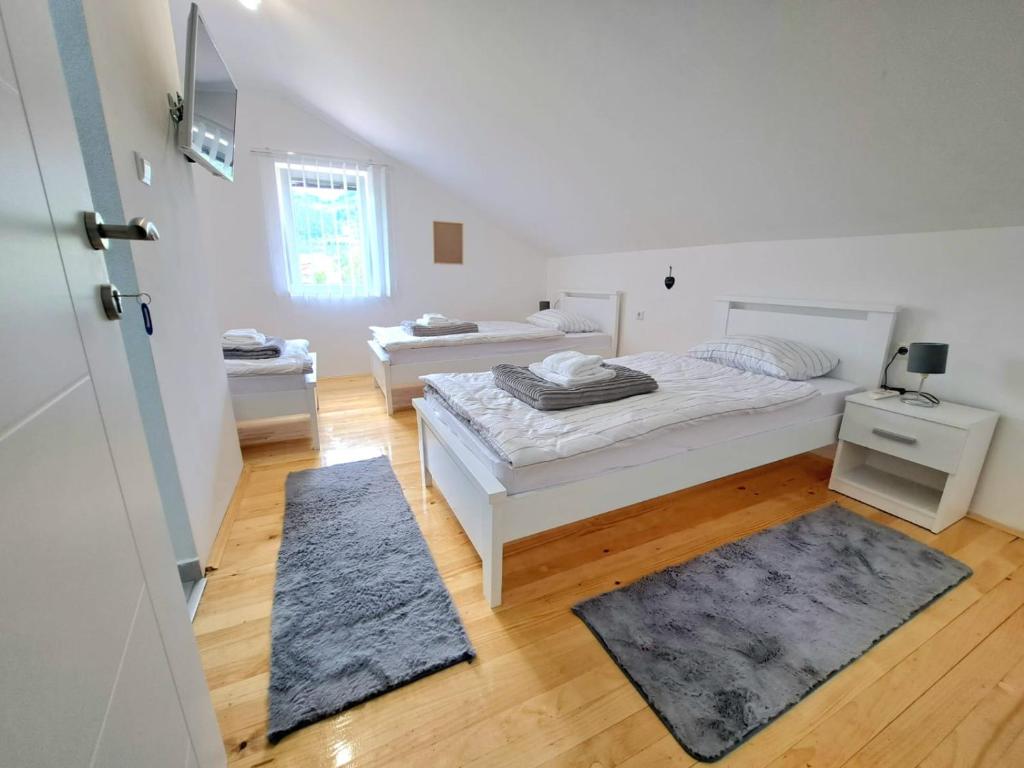 Postel nebo postele na pokoji v ubytování Sobe Žiži