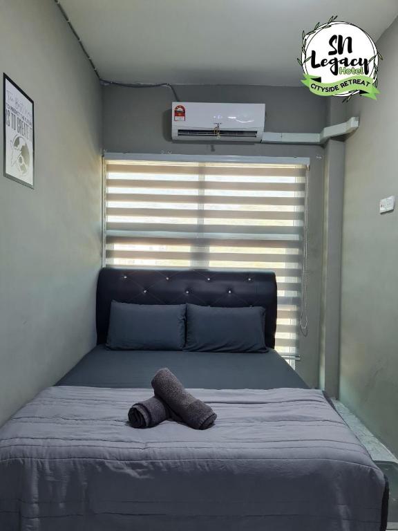 Hotel SN Legacy - Deluxe Aile Odası - Pencereli